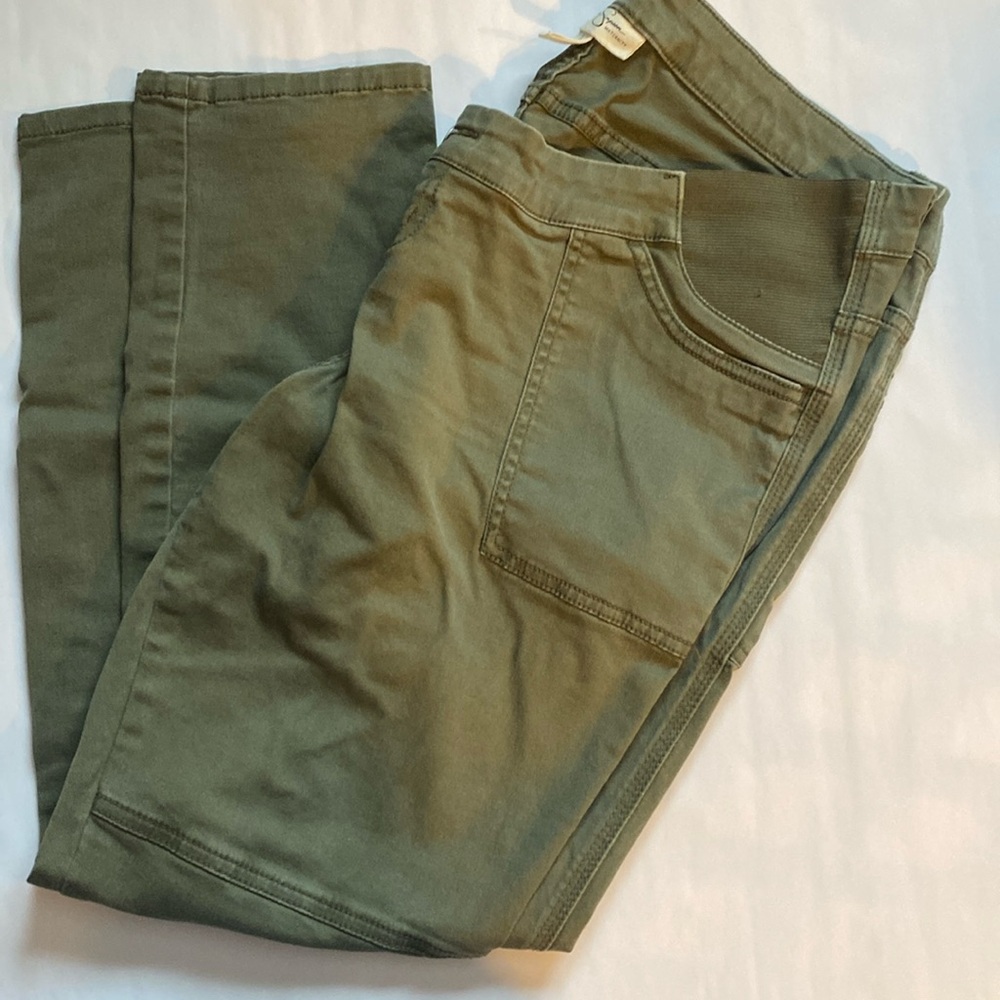 Jessica Simpson Maternity Pants with Pockets | Stretchy Comfy Material